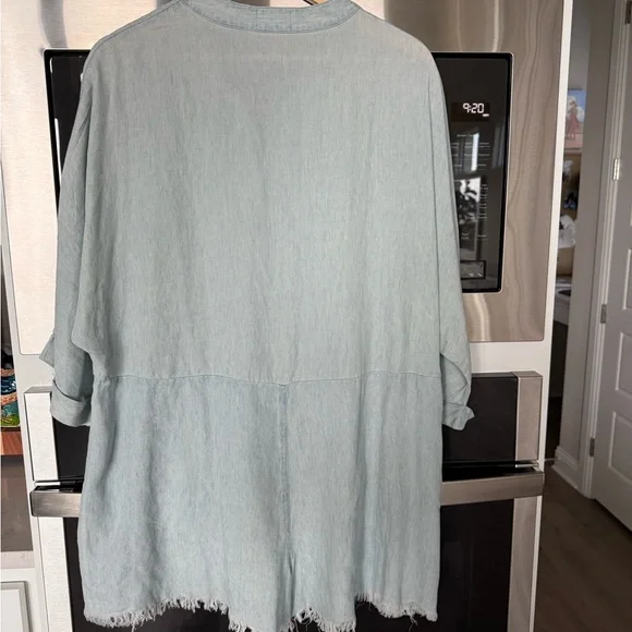 Mumu Light Wash Chambray Tunic - Picture 2 of 5